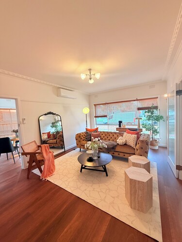 4 bedroom 2 bathroom Footscray