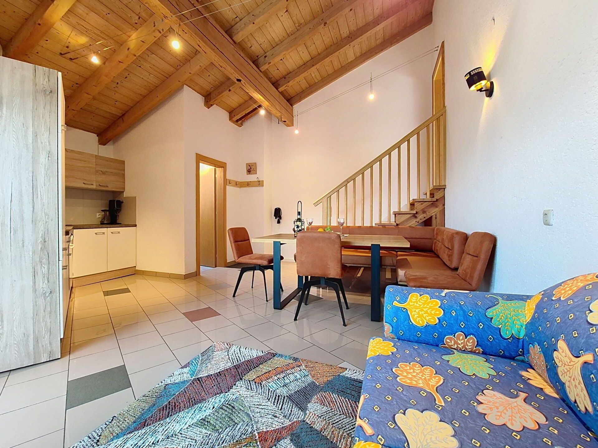 Gemütliche Wohnung Für 2 Gäste Mit  W-lan, Tv, Balkon Und Panoramablick - Navis