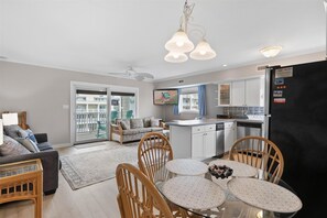 TV - El Rosa 304 by Seaside Vacations & Sales (Ocean City)
