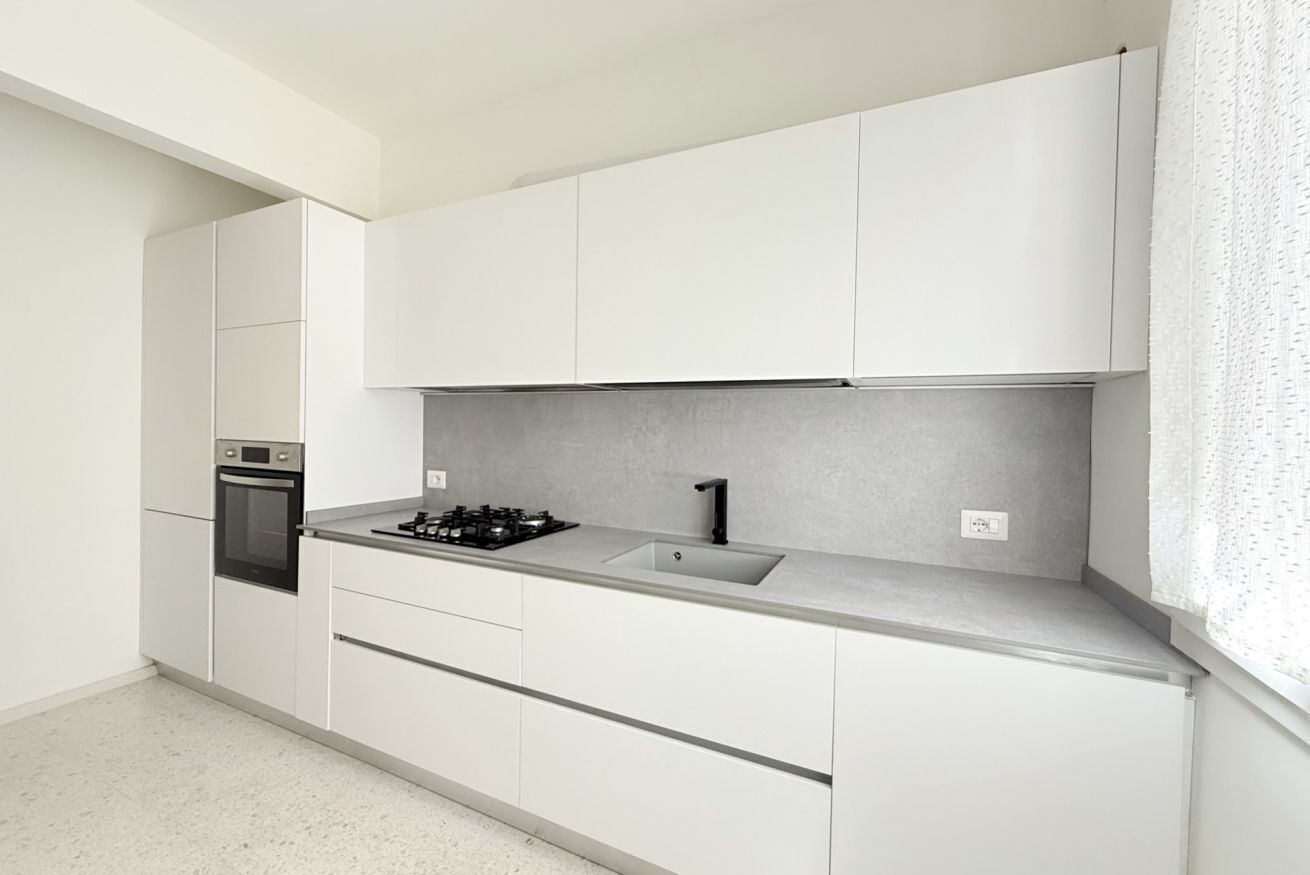 Kühlschrank, Geschirrspüler