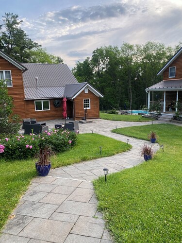 Finger Lakes Chalets Farmhouse Annex in Canandaigua up the hill from the Lake