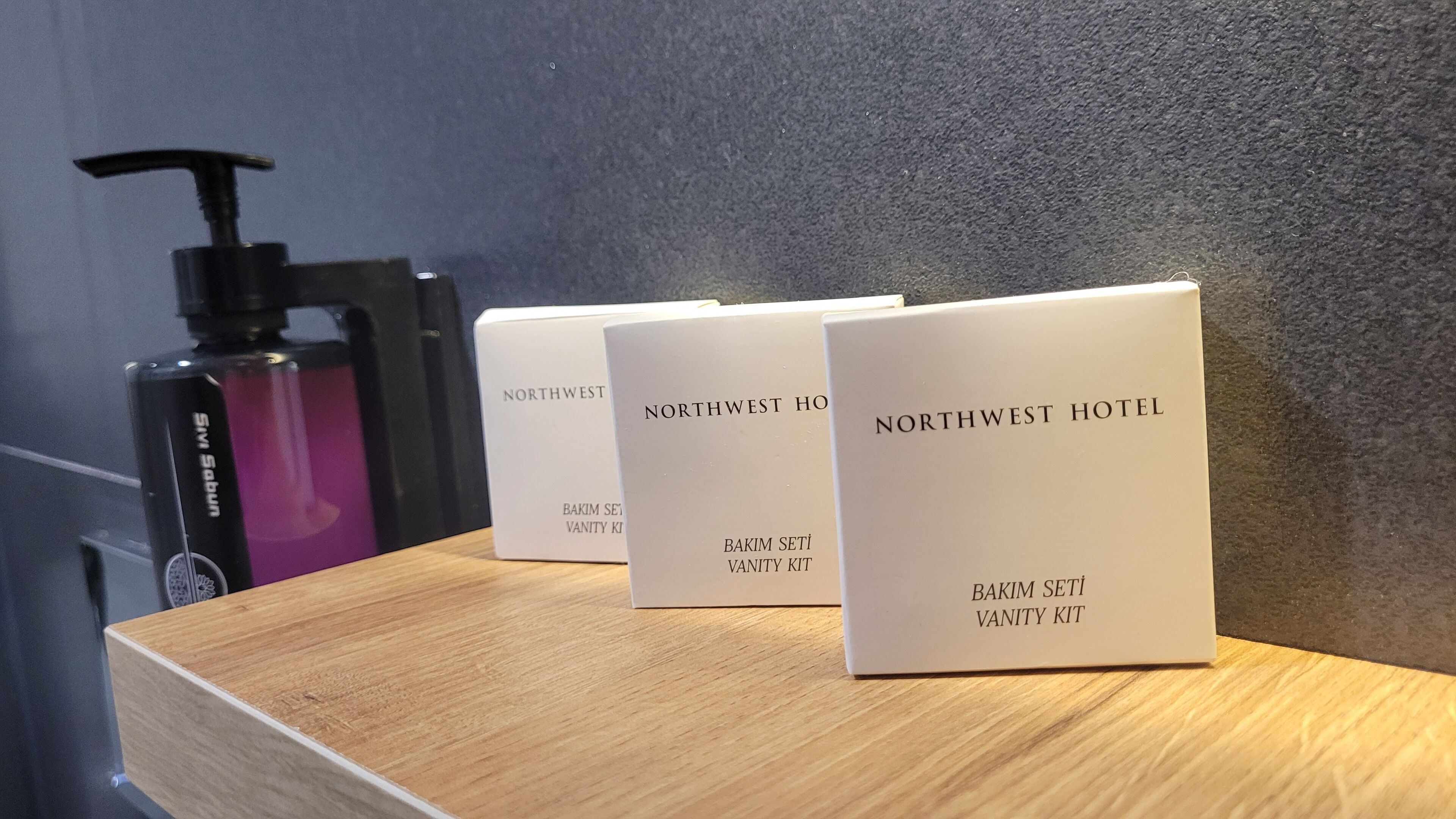 Bathroom amenities