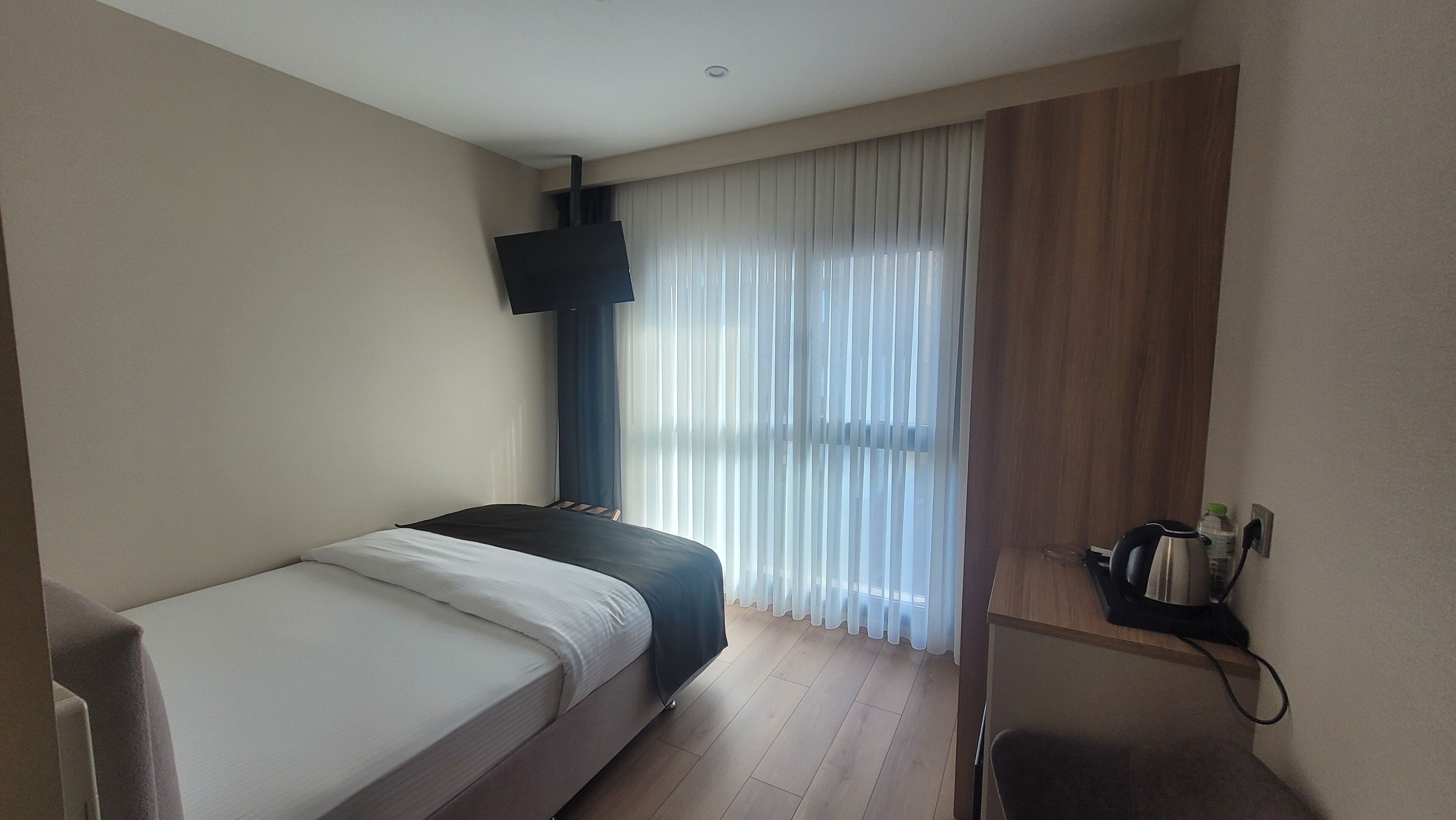 Classic Room, City View