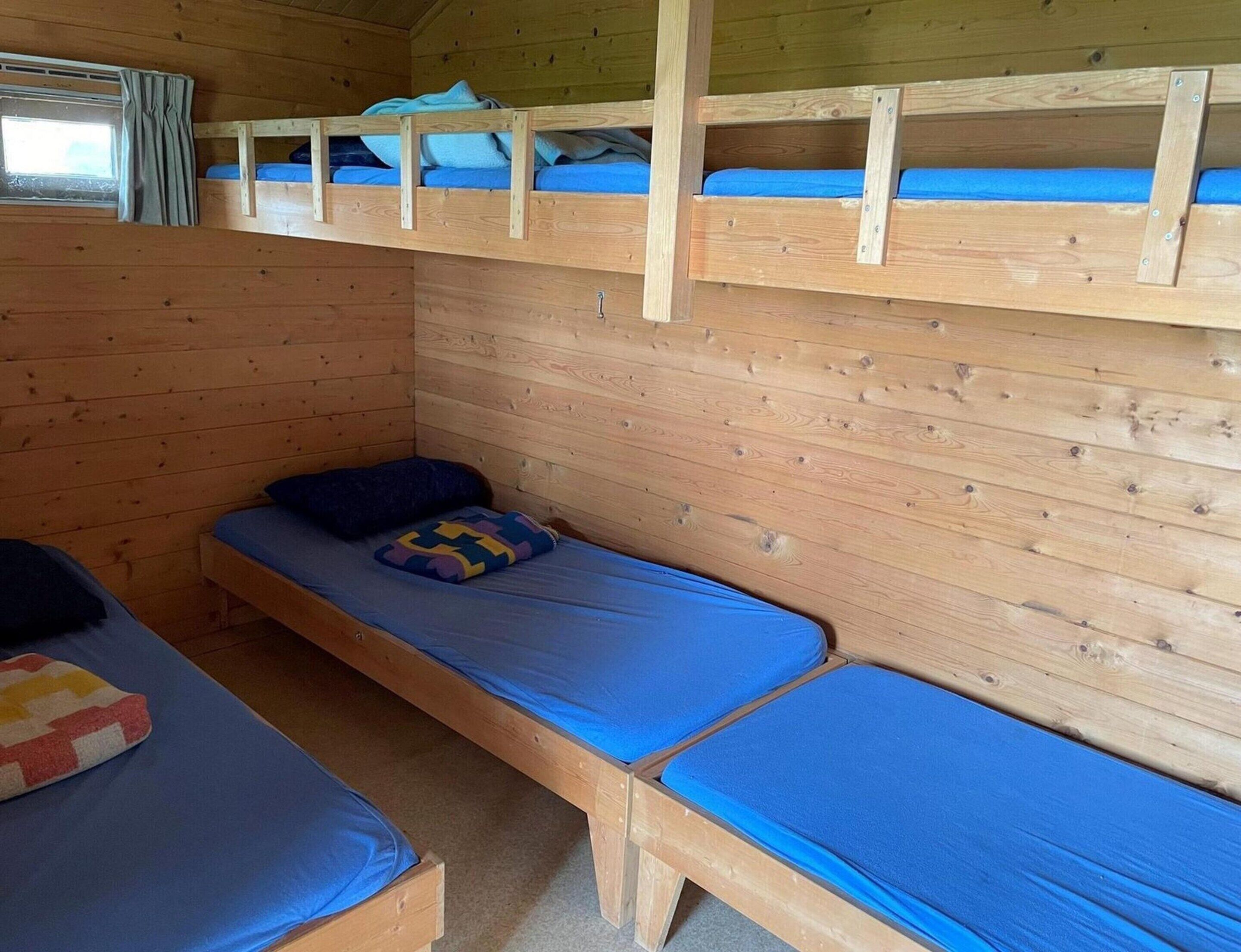 Cottage | 1 bilik tidur, dilengkapkan perabot secara berasingan, cadar katil 