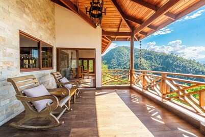 Villa Eliana · Mountaintop Views · Infinity Pool