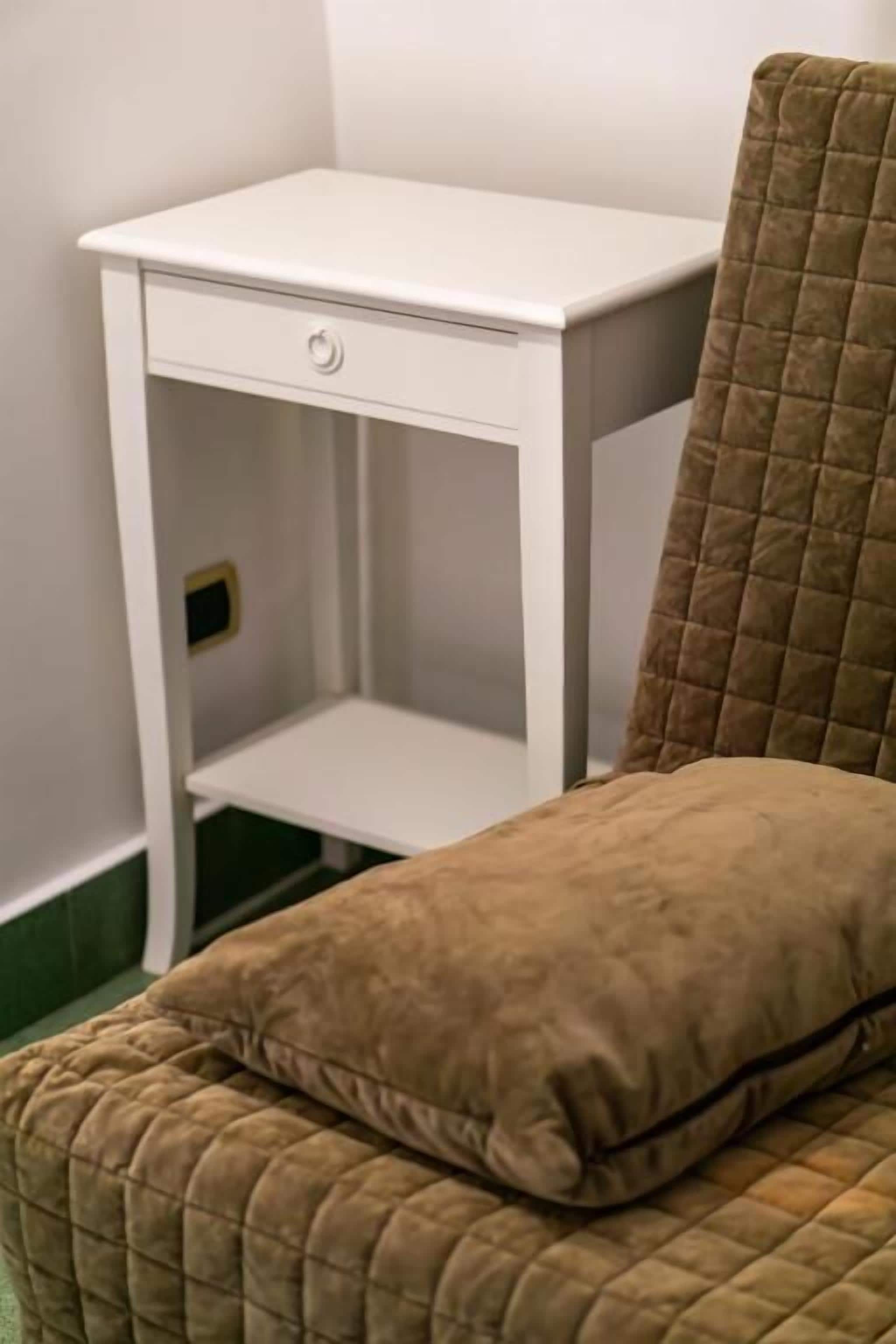 Double Room (Agata) | Desk, iron/ironing board, WiFi (free)