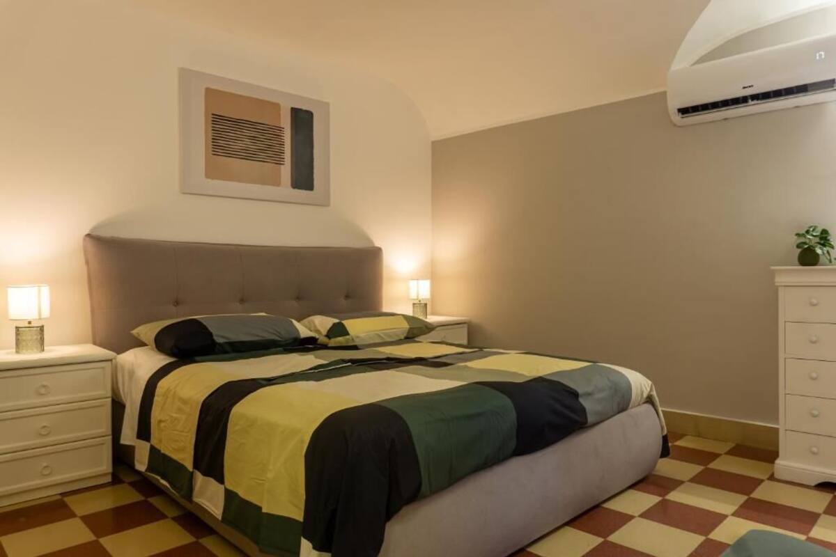 Habitación doble (Biscari) | Escritorio, tabla de planchar con plancha y wifi gratis 