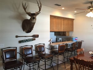 Dining - Way`s Retreat - Port O`Connor (Port O`Connor)