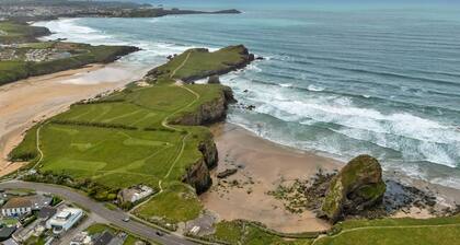 Finest Retreats | Sea 2