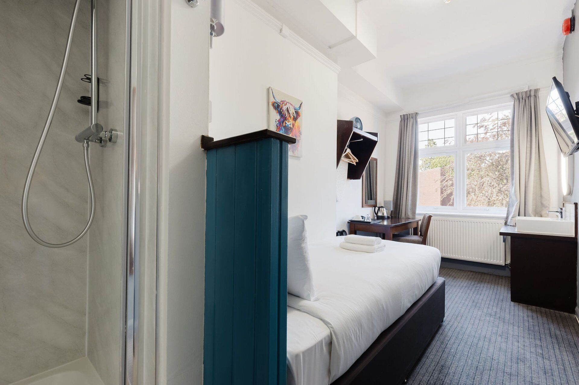 Short Stay Option Near Watford Centre - Watford