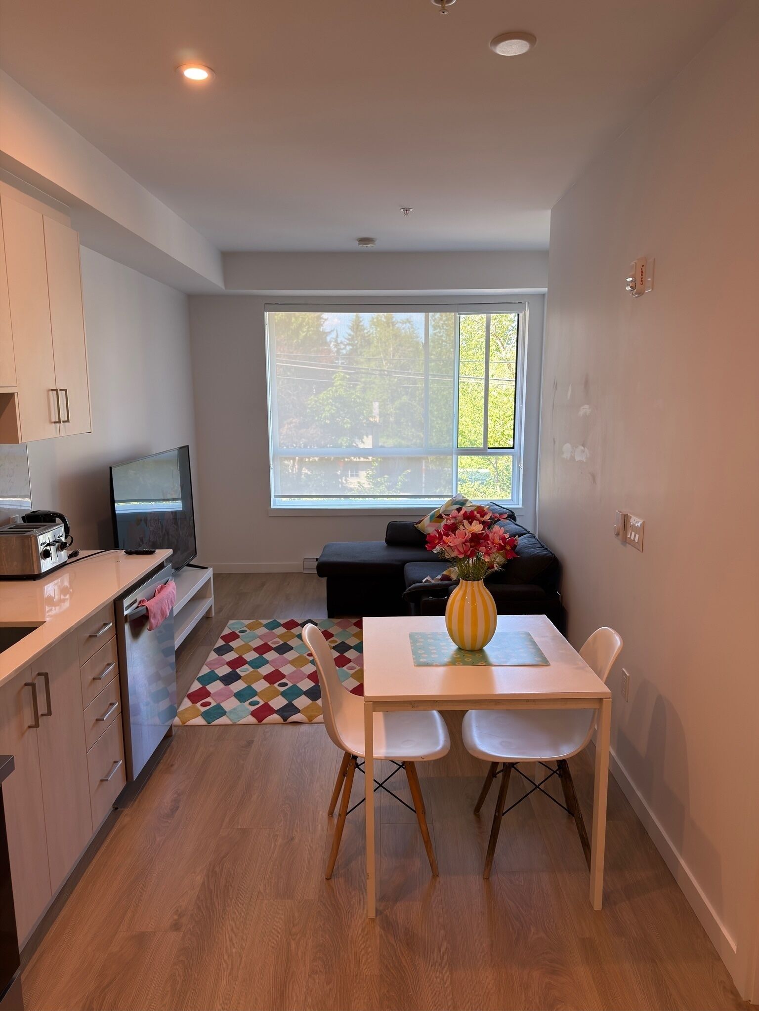 Downtown Luxury Suite - New Westminster
