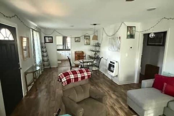 Living and dining area