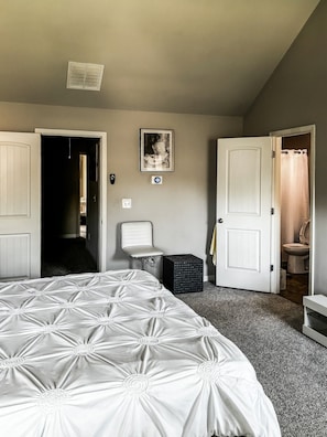 Room - The Garden at Lovejoy (Jonesboro)