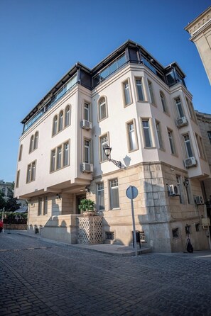 Front of property - Gala Terrace Hotel & Restaurant (Baku)
