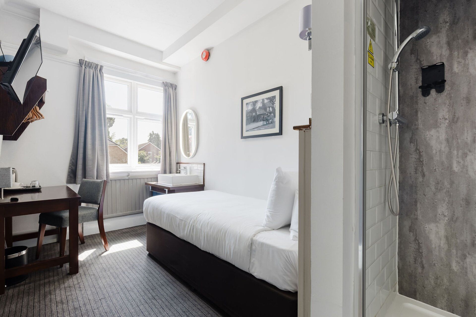 Cozy Single Room In Watford | Near Town Centre - Watford