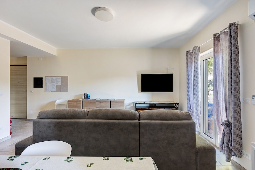 Appartamento 'Malluzzo Holidays' Con Vista Colline, Wi-fi E Aria Condizionata - Patti