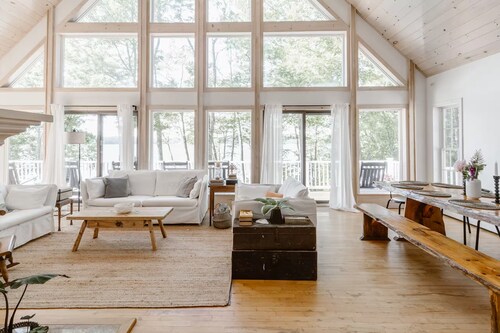 Summer Camp, Refined: Stunning Lakefront Retreat