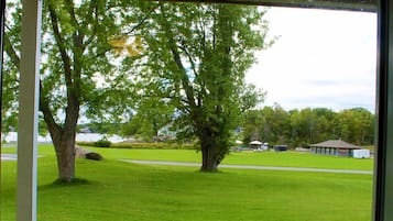 Basic Room, Non Smoking, Golf View | Terrace/patio