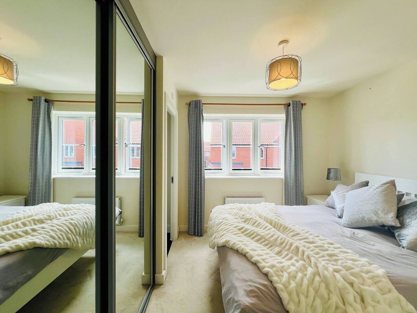 3 bedrooms, iron/ironing board, free WiFi, bed sheets