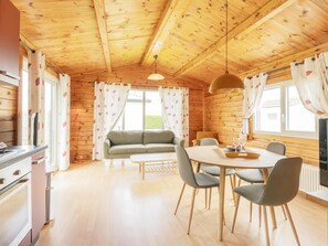 Chalet | Dining - Pet-friendly Chalet in Sint-annaland (Sint-Annaland)