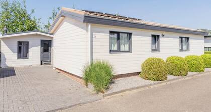 Pet-friendly Chalet in Sint-annaland