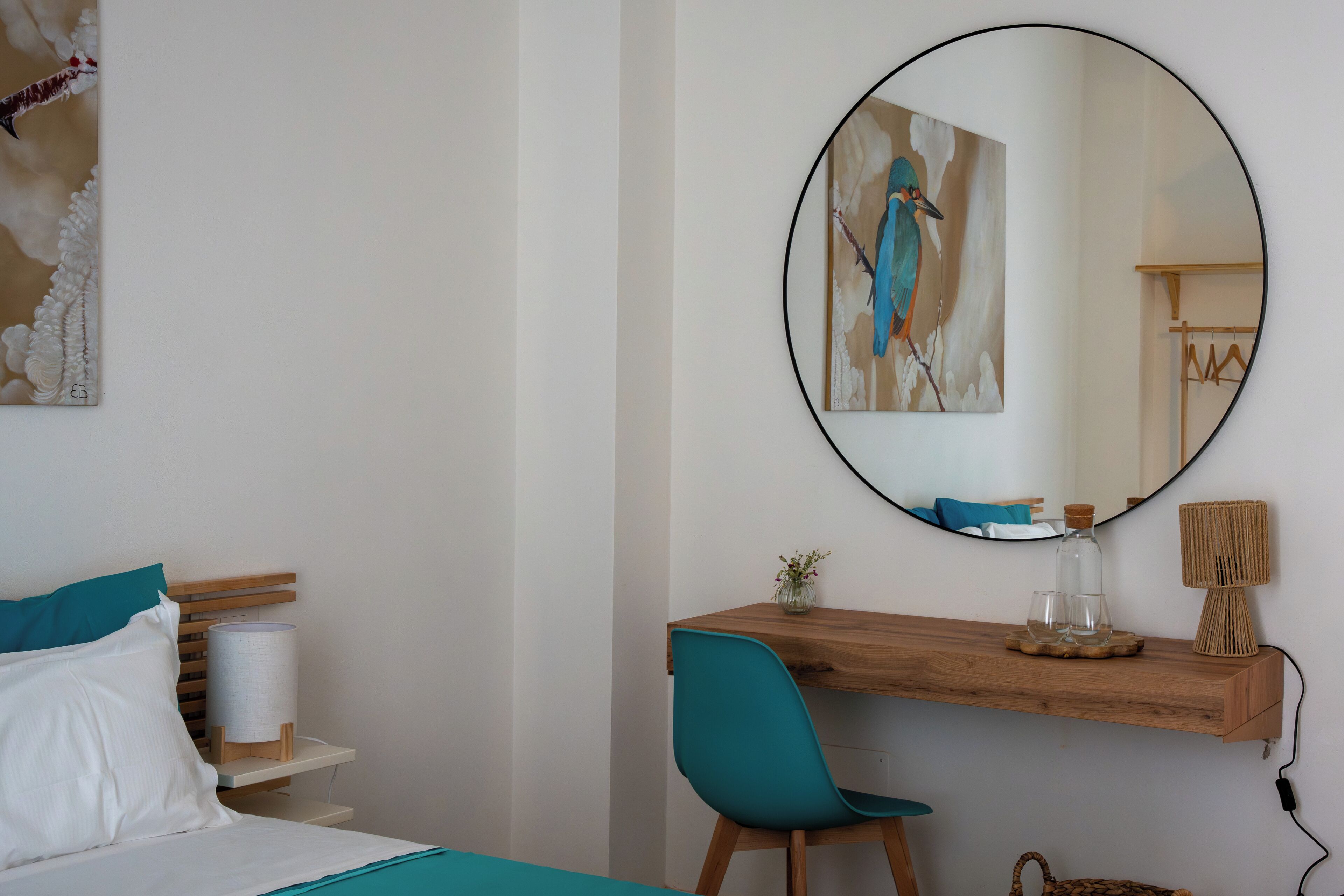 Camera doppia, balcone | Una scrivania, postazione laptop, Wi-Fi gratuito
