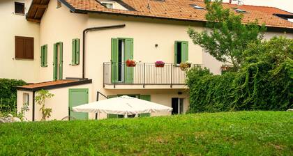 Barzy Urban Country House