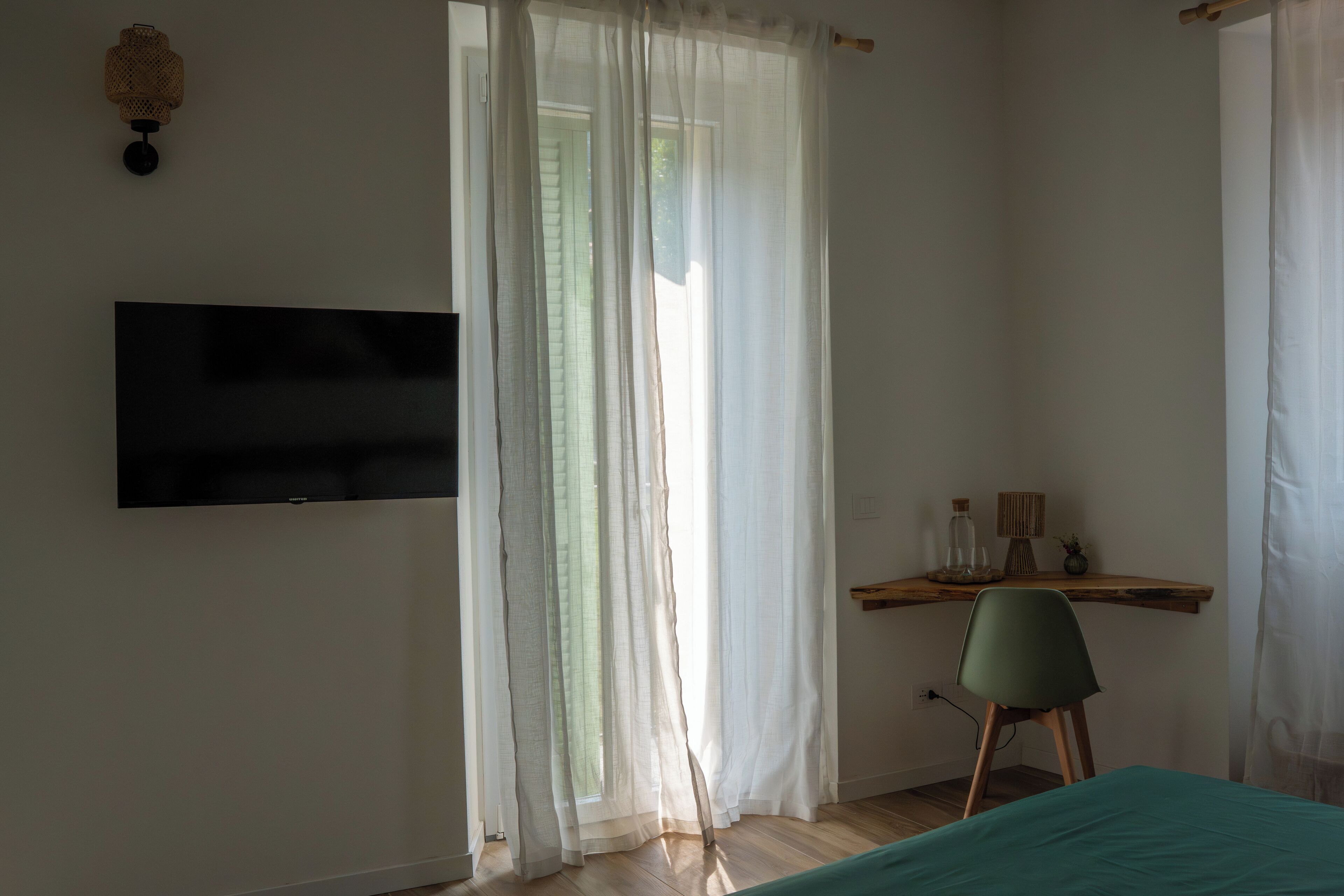 Double Room, Balcony, Garden View | Desk, laptop workspace, WiFi (free)