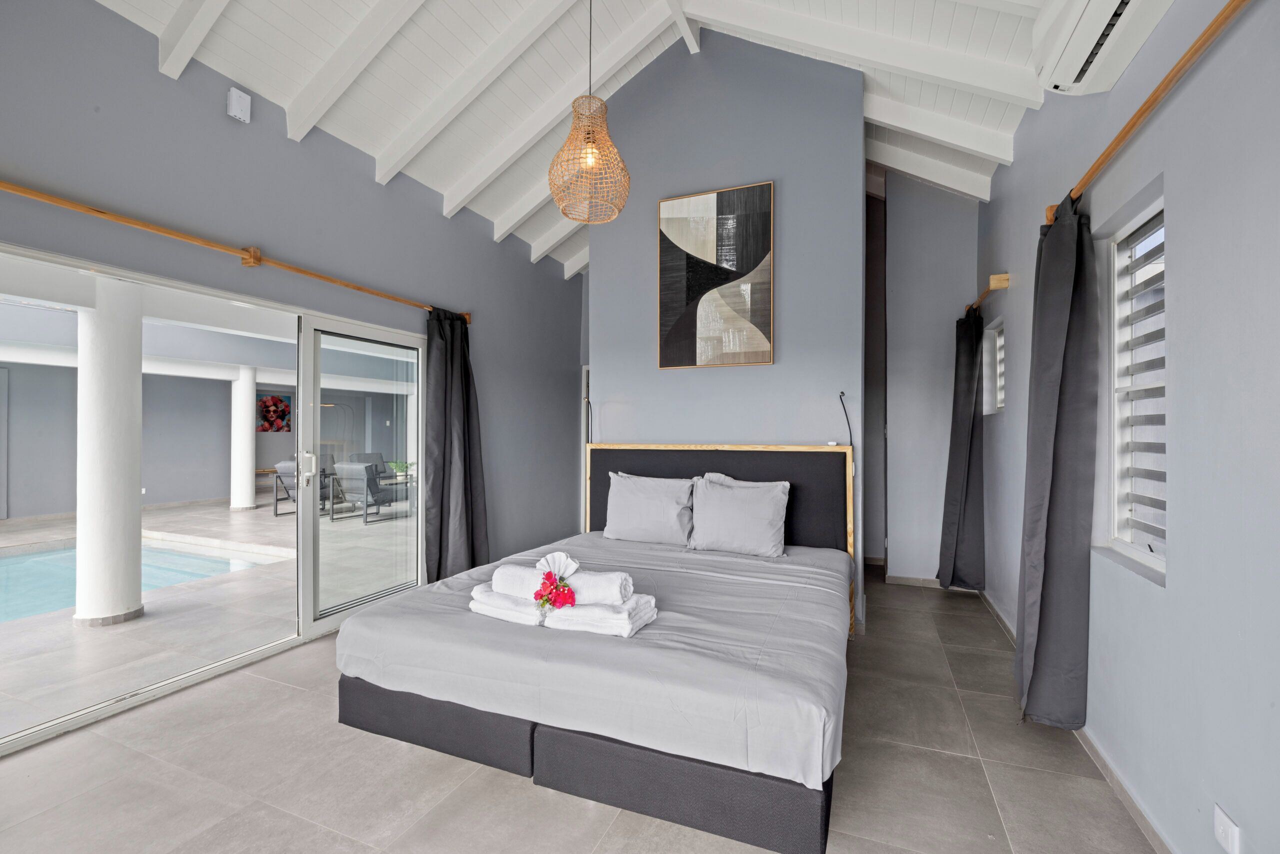 4 bedrooms, WiFi, bed sheets