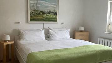 1 Schlafzimmer, Bügeleisen/Bügelbrett, kostenloses WLAN, Bettwäsche