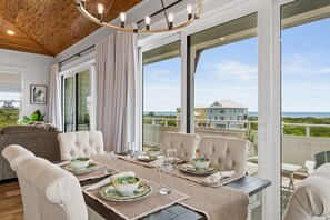 Dining - Paradise: Amazing views, Private Pool, 2 Suites, Pet-Friendly (Cape San Blas)