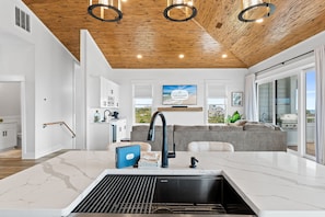 Interior - Paradise: Amazing views, Private Pool, 2 Suites, Pet-Friendly (Cape San Blas)