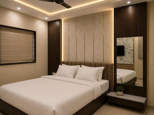 HOTEL VEERATN