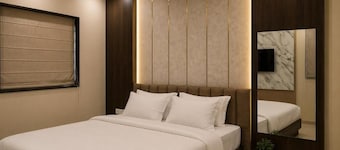 HOTEL VEERATN