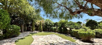 158 PRV - Stay Golden Hour House