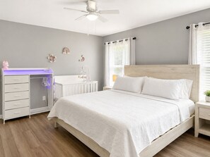 3 Schlafzimmer, Bügeleisen/Bügelbrett, WLAN, Bettwäsche