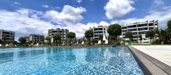 57 LIM - Stay Sunset Gardens Apartment