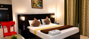 Hotel Karnal Inn