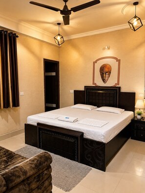 Deluxe Room - Hotel Karnal Inn (Karnal)