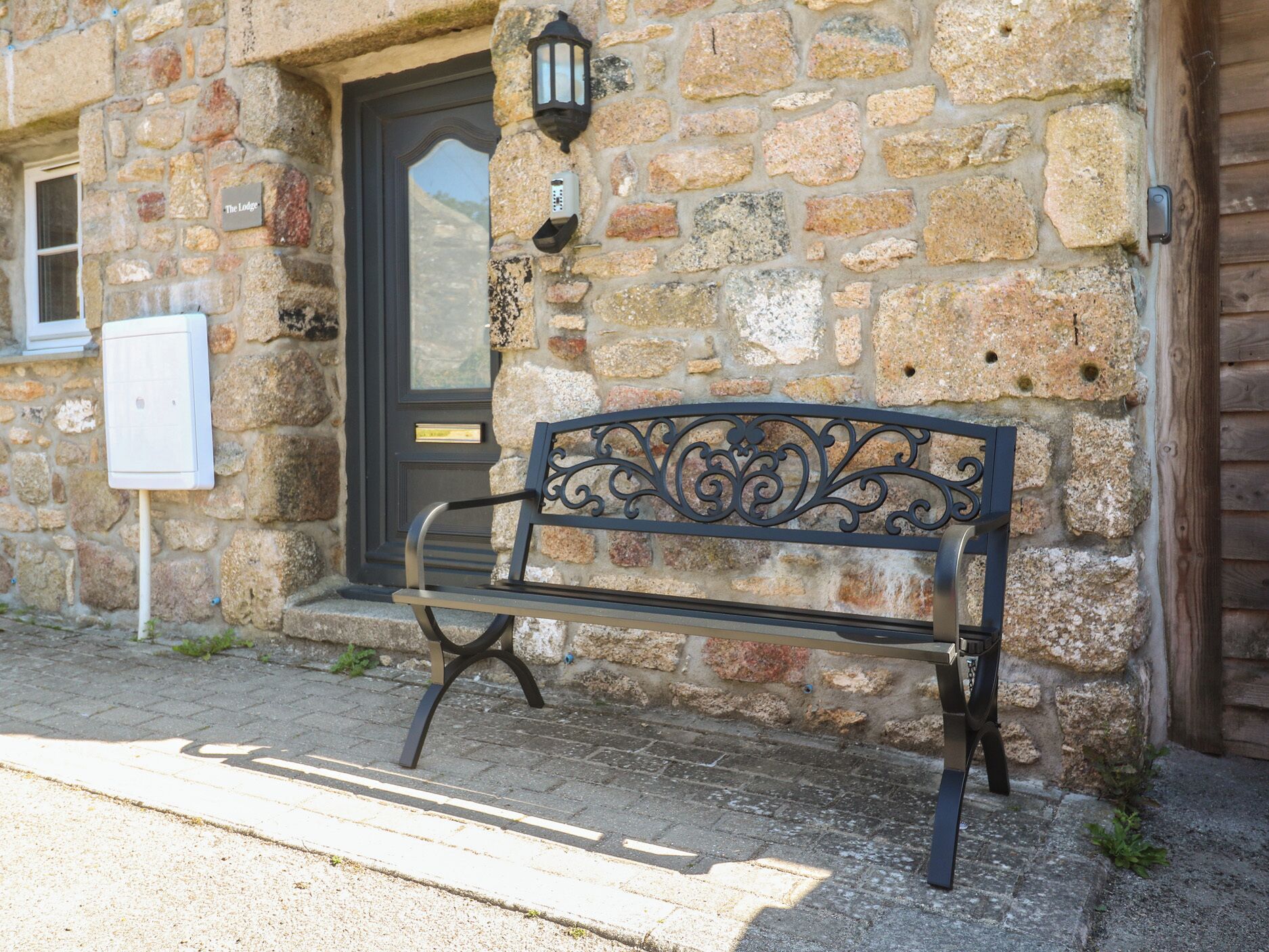 Cottage | Property grounds