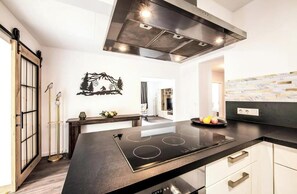 Private kitchen - Hotel Winterberg: Apartment 601 (Winterberg)