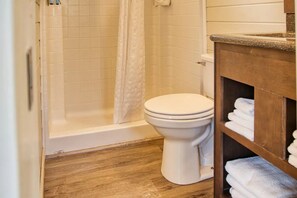 Bathroom - Premium Cabin Sleeps 8 (2 Bedroom w/loft and sofa sleeper) at Riverfront Resort (Camp Verde)