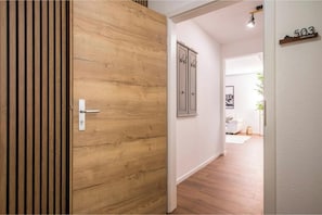 Interior - Hotel Winterberg: Suite 503 (Winterberg)