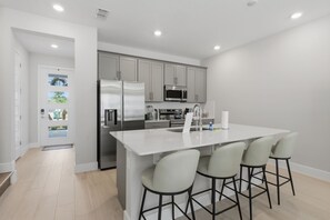 Coffee/tea maker, fridge, microwave, stovetop - New! Reunion Family Escape -  Pools, Disney Nearby - Resort Amenities (Kissimmee)