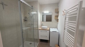 Bathroom - Apartment with terrace in Briançon (Briançon)
