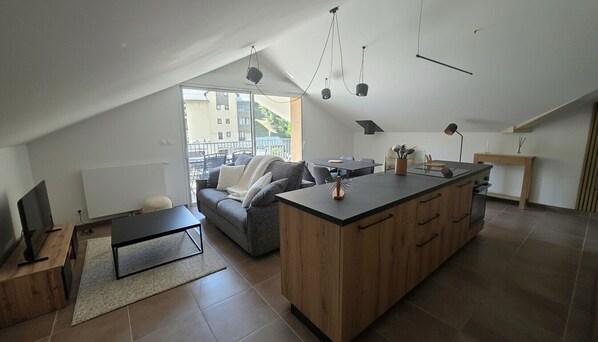 Living area - Apartment with terrace in Briançon (Briançon)