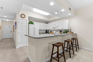 Apartment, Mehrere Betten (Oceanwalk 9-504) | Eigene Küche