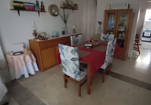 Dining - Elizas house (Nea Makri)