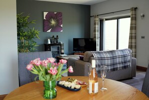 Living area - No.3 The Old Stables is a cozy cottage near Durham city, fully pet friendly! (Knitsley)