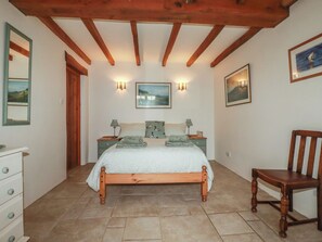 2 bedrooms, free WiFi, individually decorated, individually furnished - Cider Cottage (Launceston)